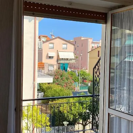 Lina Apartman