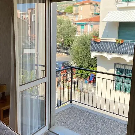 Lina * Pietra Ligure